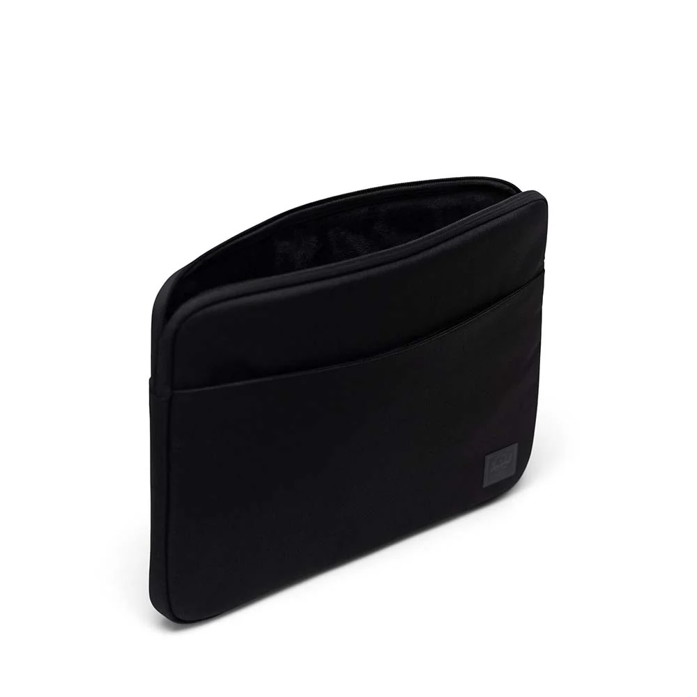 Denman 15-16 Inch Sleeve Tech - Image 3